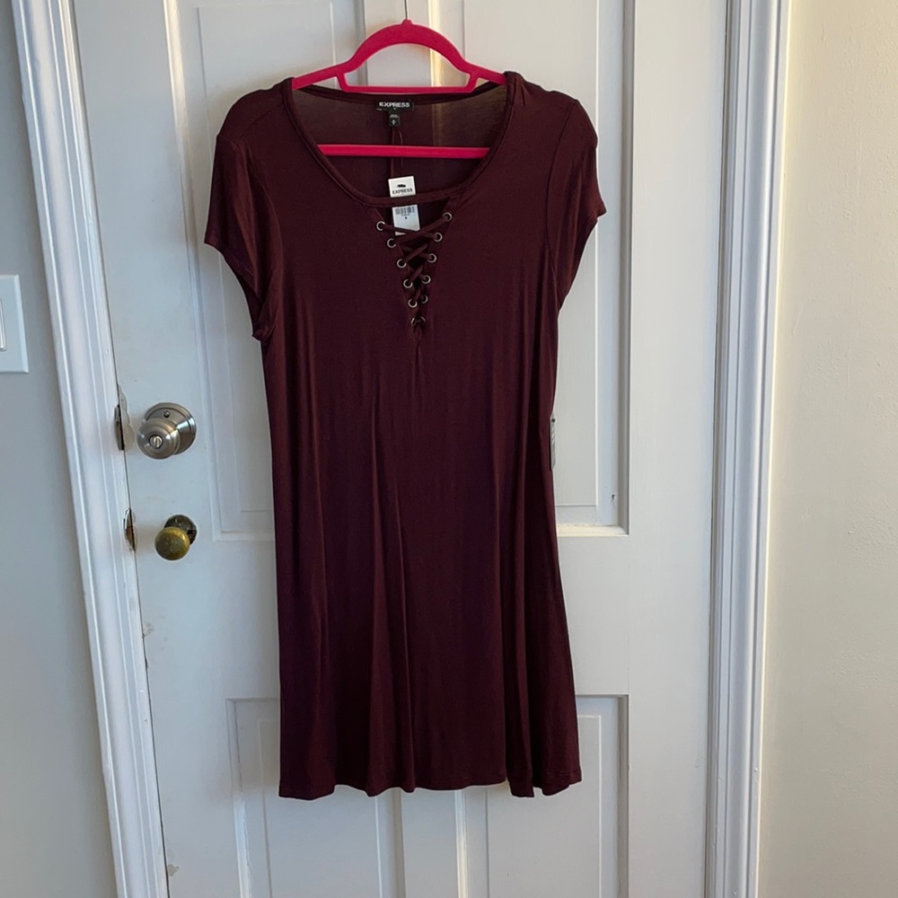 maroon dress
